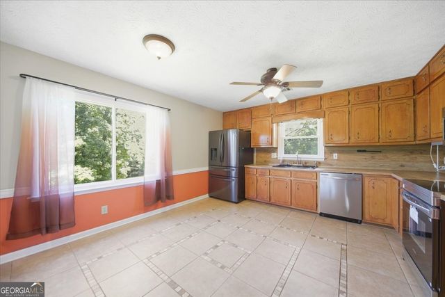 255 Frankie Lane, Covington, GA 30014