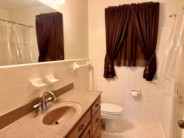 107 Winston Ct, Clarksville, TN 37042