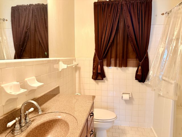 107 Winston Ct, Clarksville, TN 37042