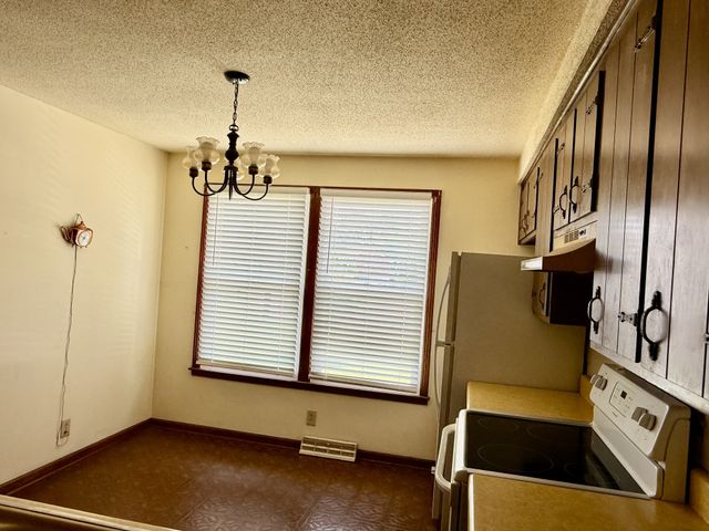 107 Winston Ct, Clarksville, TN 37042