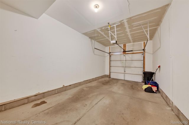 1179 Alameda Boulevard, Troy, MI 48085
