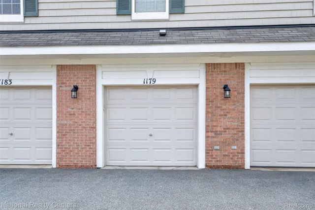 1179 Alameda Boulevard, Troy, MI 48085