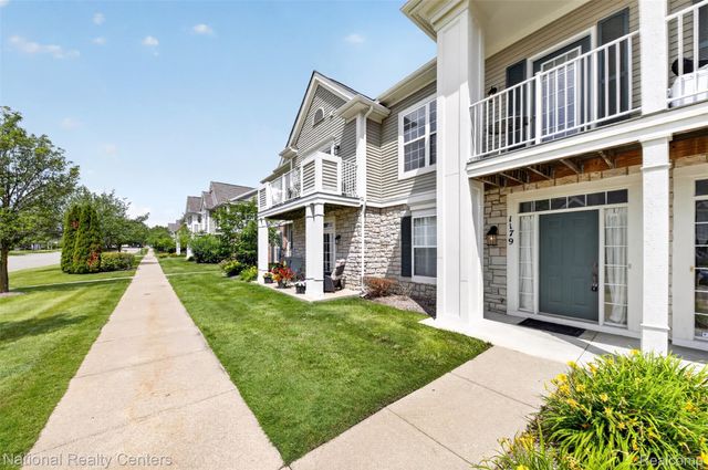 1179 Alameda Boulevard, Troy, MI 48085