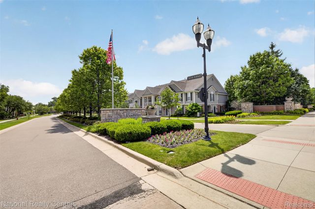 1179 Alameda Boulevard, Troy, MI 48085