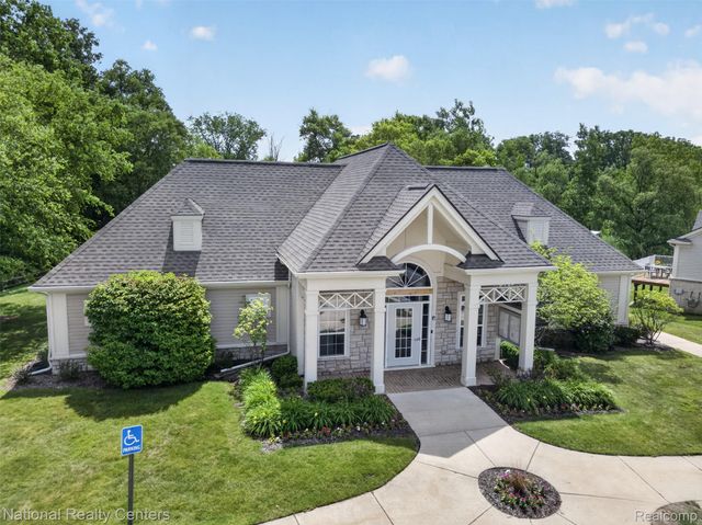 1179 Alameda Boulevard, Troy, MI 48085