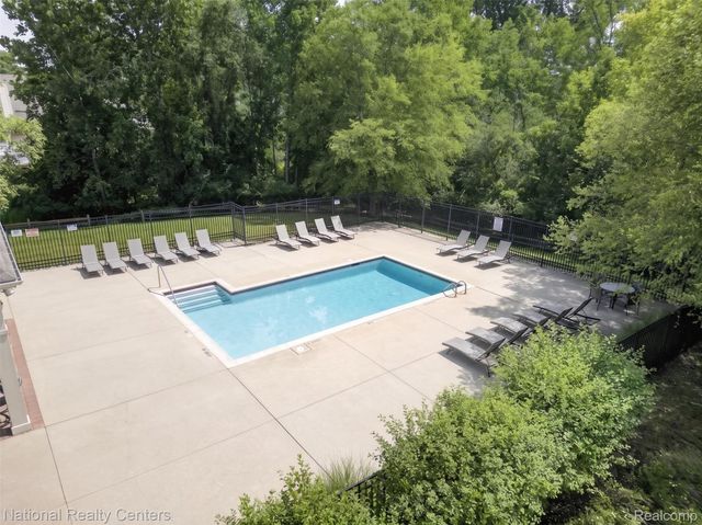 1179 Alameda Boulevard, Troy, MI 48085