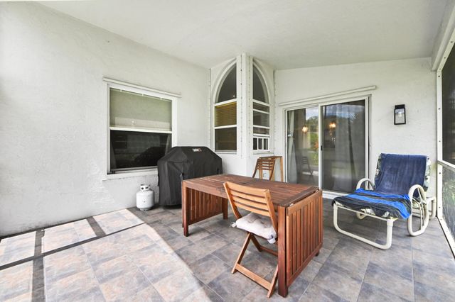 2203 Soundings Court, Greenacres, FL 33413