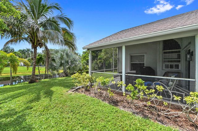 2203 Soundings Court, Greenacres, FL 33413