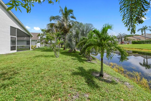 2203 Soundings Court, Greenacres, FL 33413