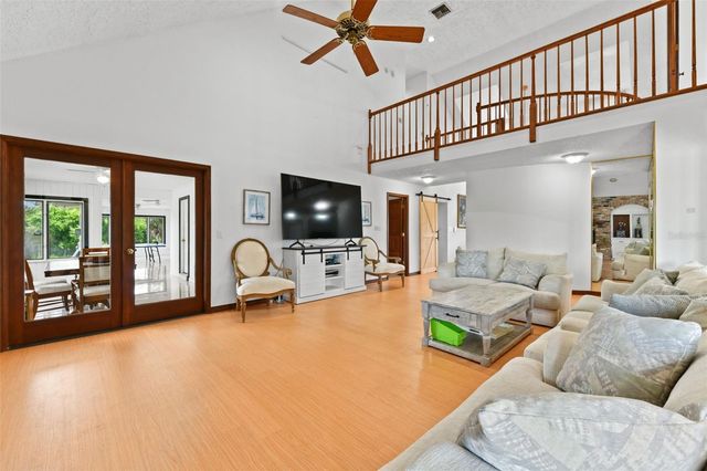 5750 OAK HOLLOW LANE, Oviedo, FL 32765