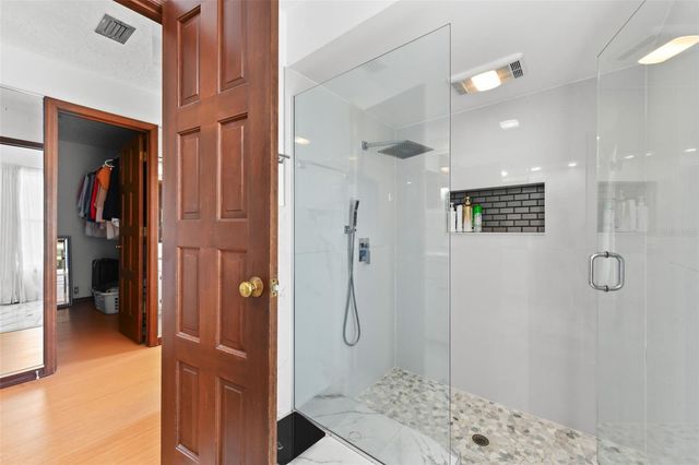 5750 OAK HOLLOW LANE, Oviedo, FL 32765