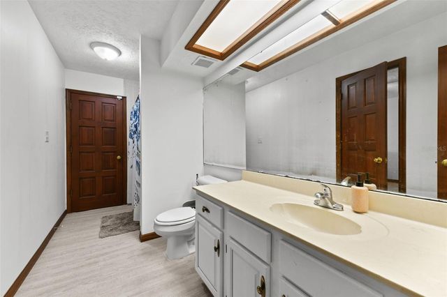 5750 OAK HOLLOW LANE, Oviedo, FL 32765