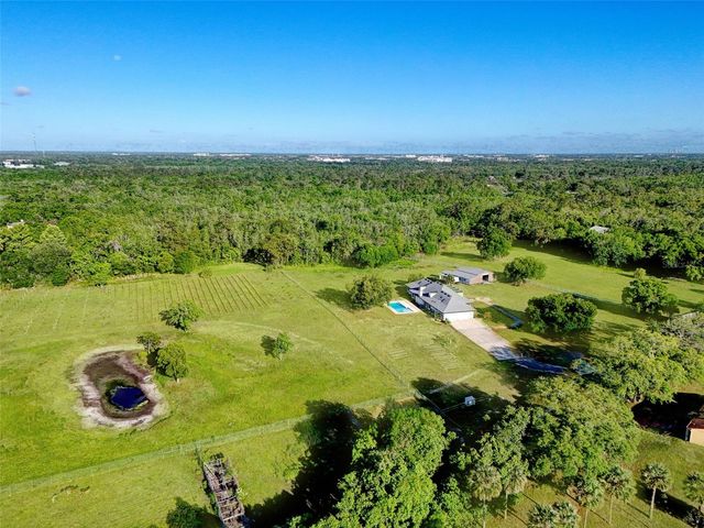 5750 OAK HOLLOW LANE, Oviedo, FL 32765