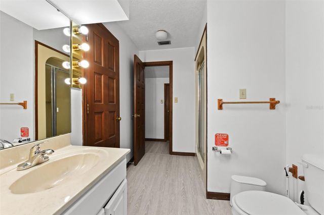 5750 OAK HOLLOW LANE, Oviedo, FL 32765