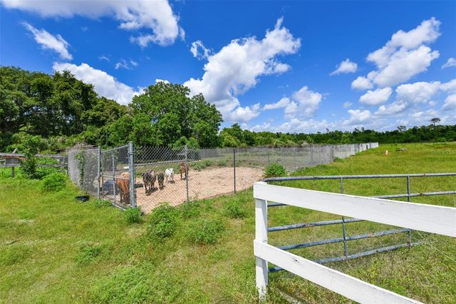 5750 OAK HOLLOW LANE, Oviedo, FL 32765