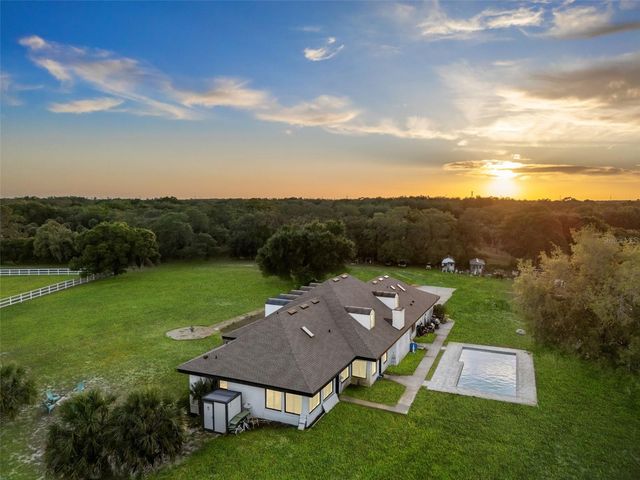 5750 OAK HOLLOW LANE, Oviedo, FL 32765