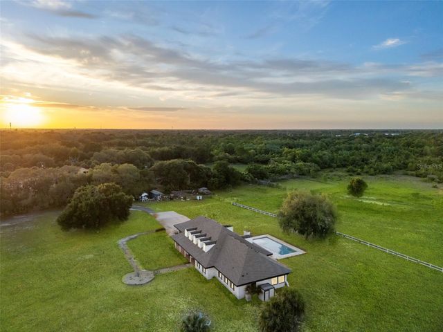 5750 OAK HOLLOW LANE, Oviedo, FL 32765