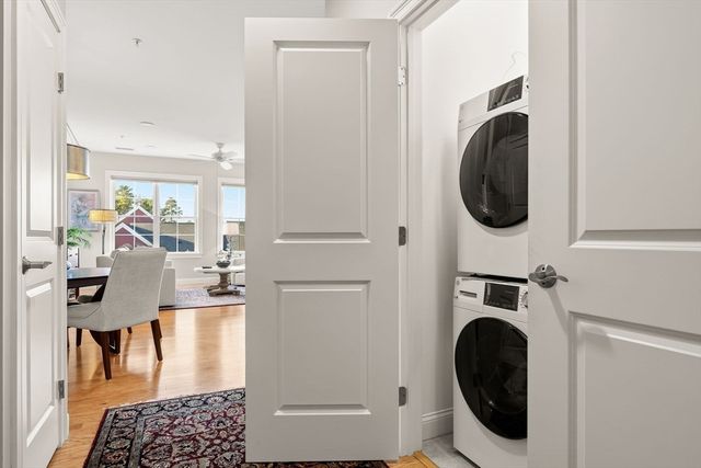 2 Mariners Way 310, Plymouth, MA 02360