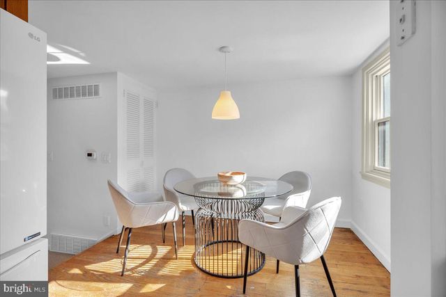 2505 PINE ST, Philadelphia, PA 19103