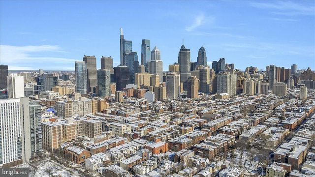 2505 PINE ST, Philadelphia, PA 19103