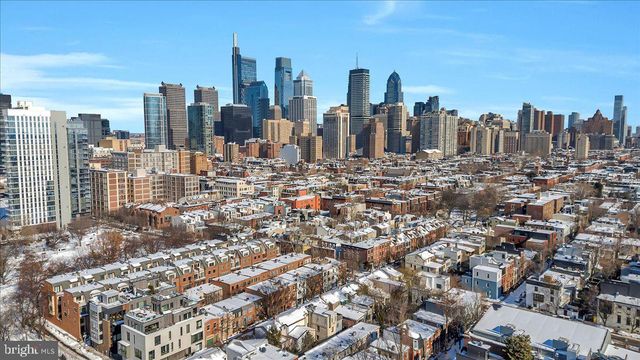 2505 PINE ST, Philadelphia, PA 19103