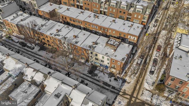 2505 PINE ST, Philadelphia, PA 19103