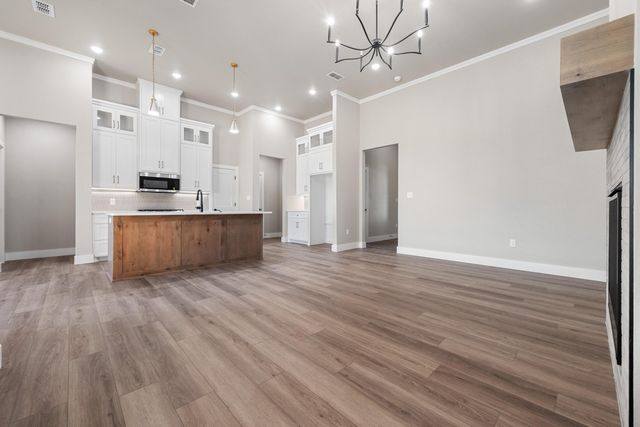 1123 N 6th Street, Wolfforth, TX 79382
