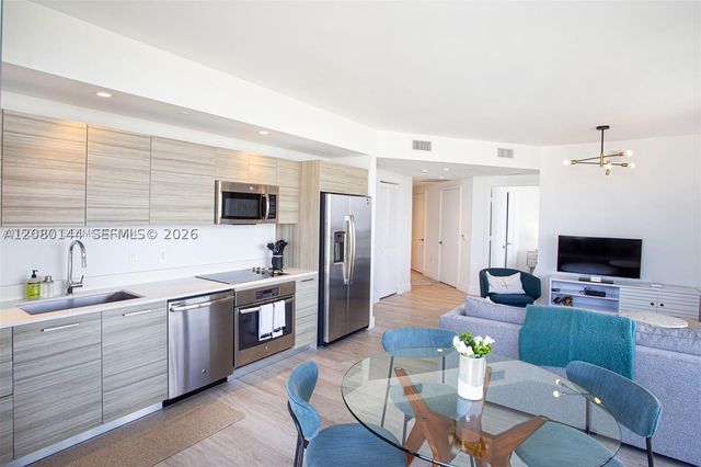 121 NE 34th St 2616, Miami, FL 33137
