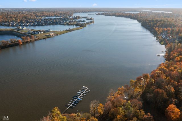 11416 Forest Knoll Circle, Fishers, IN 46037