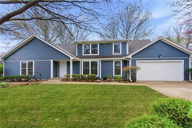 2121 W 120th Street, Leawood, KS 66209