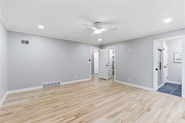 2121 W 120th Street, Leawood, KS 66209