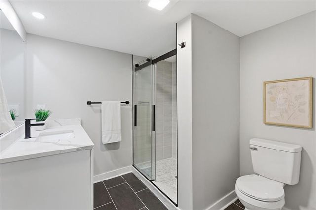 2121 W 120th Street, Leawood, KS 66209