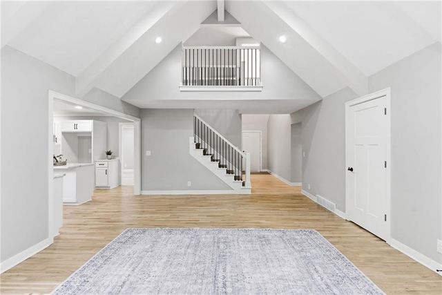 2121 W 120th Street, Leawood, KS 66209