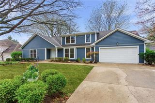 2121 W 120th Street, Leawood, KS 66209
