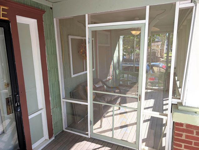 610 State St, Salina, KS 67401