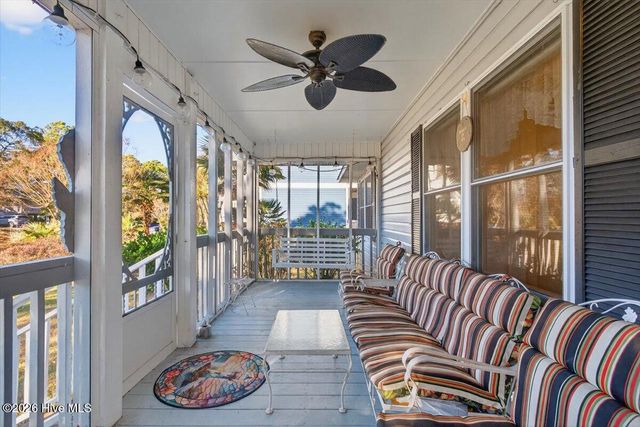 104 NE 34th Street, Oak Island, NC 28465