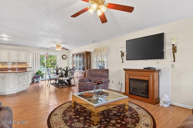 104 NE 34th Street, Oak Island, NC 28465