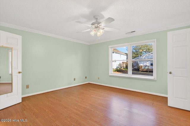 104 NE 34th Street, Oak Island, NC 28465