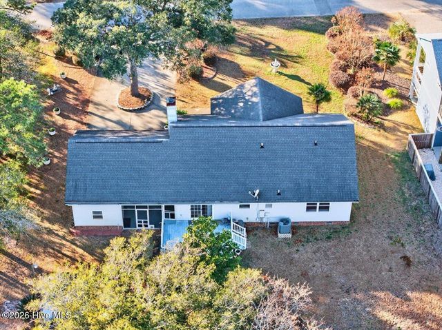 104 NE 34th Street, Oak Island, NC 28465