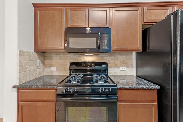 1620 Bryant DR 503, Round Rock, TX 78664