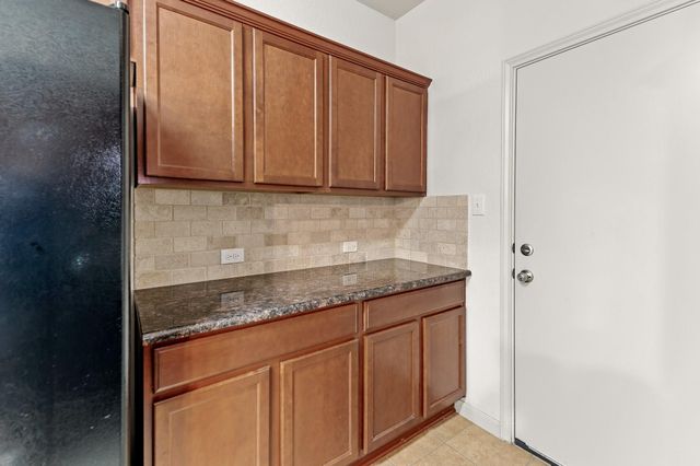 1620 Bryant DR 503, Round Rock, TX 78664