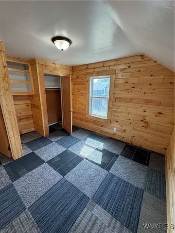 1739 Lockport Street, Niagara Falls, NY 14305