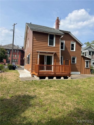 1739 Lockport Street, Niagara Falls, NY 14305