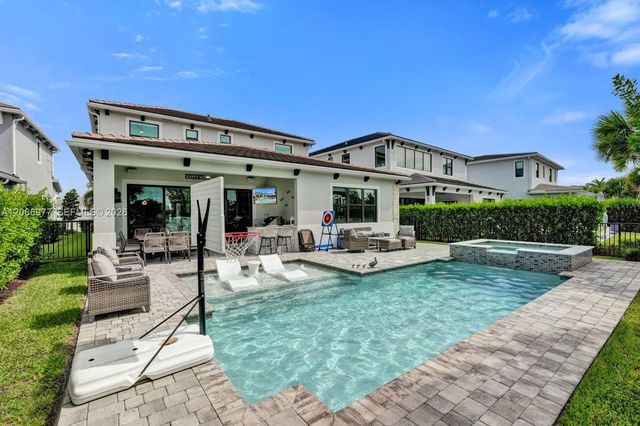 12474 Solana Bay Circle, Palm Beach Gardens, FL 33412