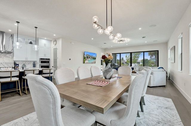 12474 Solana Bay Circle, Palm Beach Gardens, FL 33412
