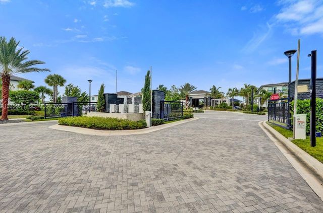 12474 Solana Bay Circle, Palm Beach Gardens, FL 33412