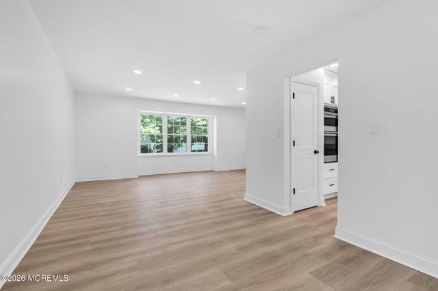 14 Timberline Drive, Howell, NJ 07731