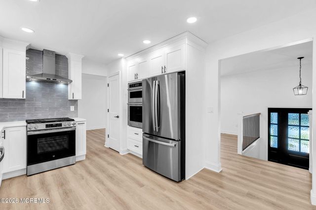 14 Timberline Drive, Howell, NJ 07731