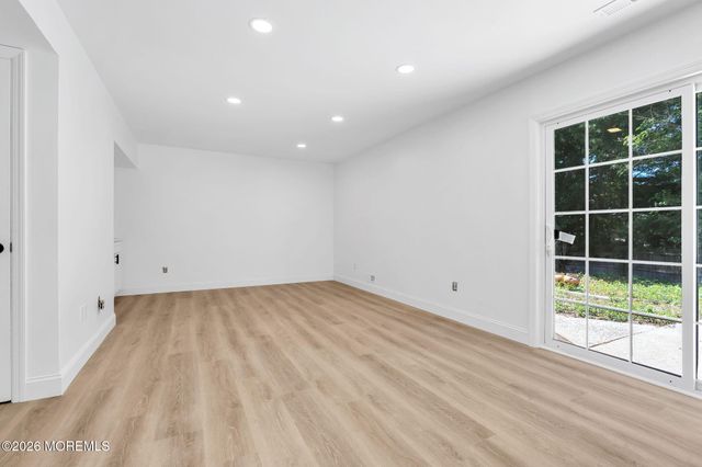 14 Timberline Drive, Howell, NJ 07731