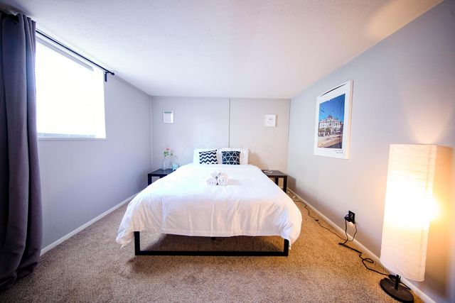 221 Lincolnshire Road, Columbus, OH 43230